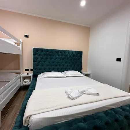 Bora Bora Πανσιόν Πρεμετή